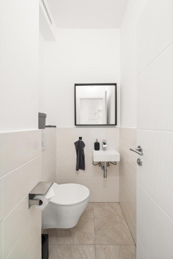 Apartment near Volksoper - Modern, Big, Central, New 2022 Wenen Buitenkant foto